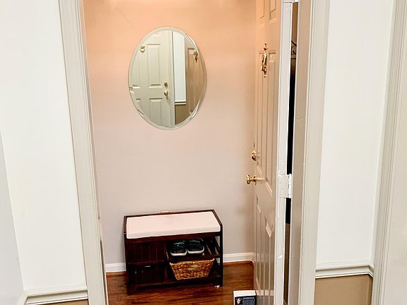 2nd image of 1737 N Queens Ln APT 130