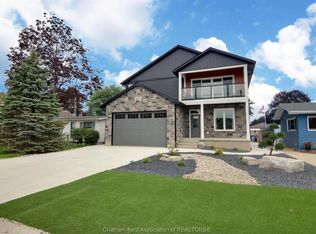 4676 Riverside Dr, Saint Clair, ON N0P2B0