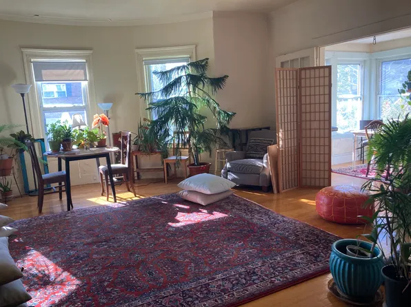 151 Summer St, Somerville, MA 02143
