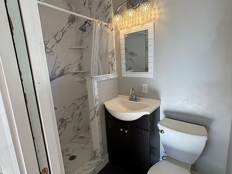 1884 Virginia Ave — Photo 11