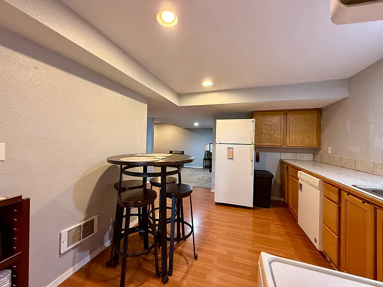 515 NW Irving St #A — Photo 21