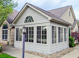 9264 Sharrott Rd UNIT 201, Youngstown, OH 44514