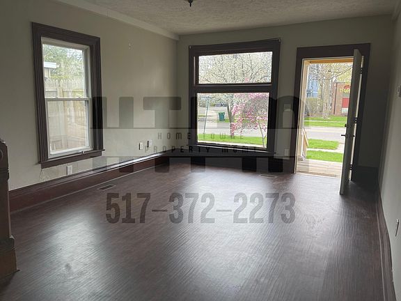 4th image of 825 N Capitol Ave