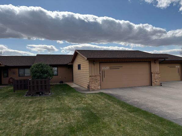 1027 W Capitol Ave, Pierre, SD 57501