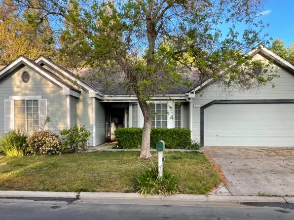 10713 N Windham Bay Cir, Fresno, CA 93730