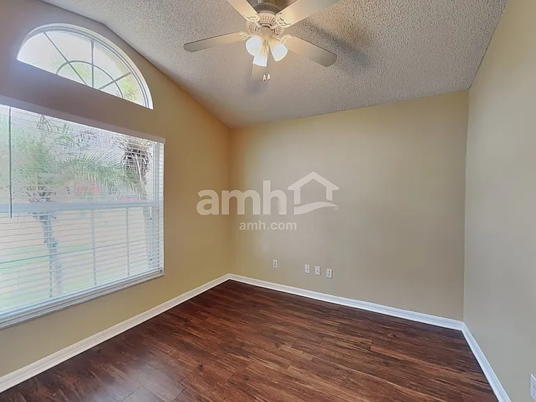 7964 Oakstone Ct — Photo 13