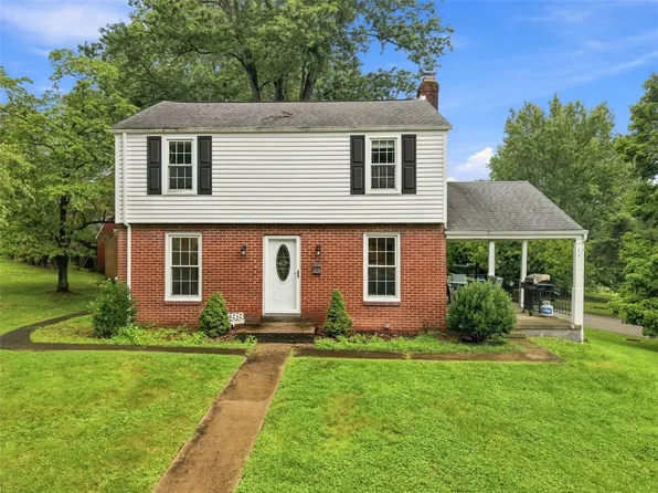 699 Glenrock Dr, Bethel Park, PA 15102