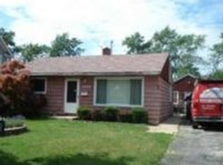 2502 Fremont St, Rolling Meadows, IL 60008