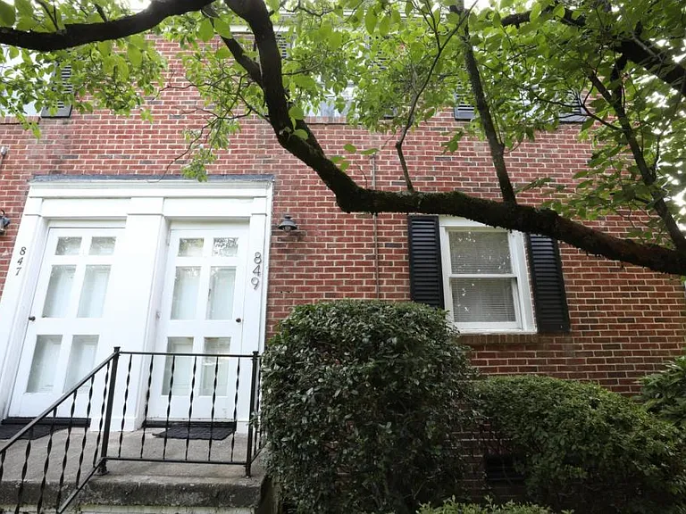 849 Bryan St — Photo 21