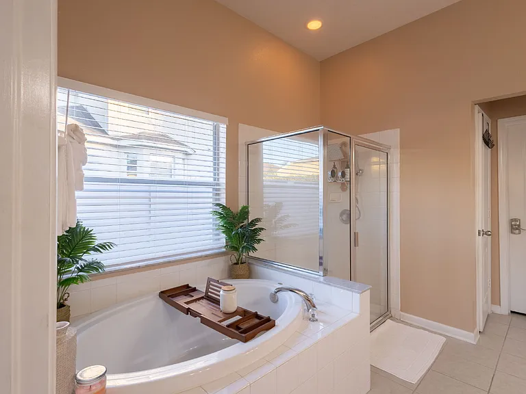 2024 Heartland Cir — Photo 25