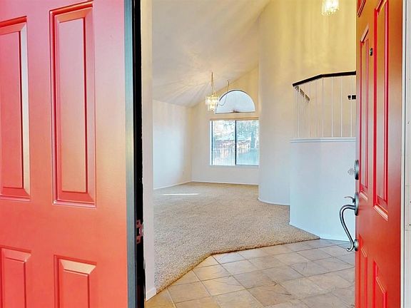 2nd image of 5105 Saint Clare Cir