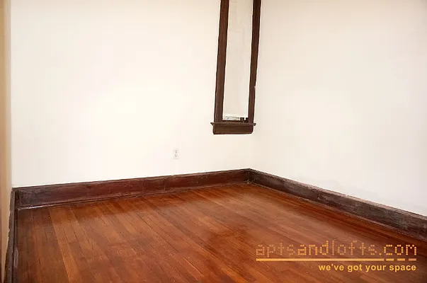 Rented by aptsandlofts.com | media 7