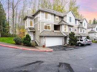 6537 SE Cougar Mountain Way #1, Bellevue, WA