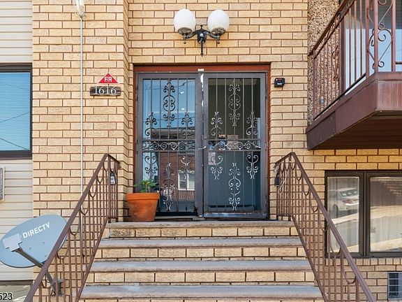 5th image of 1616 74Th St