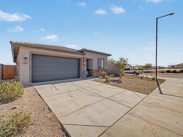 25291 W Hidalgo Ave — Photo 3