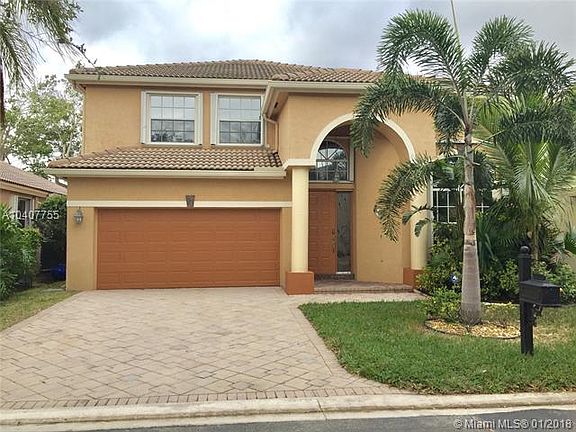 4th image of 1040 NW 117th Ave