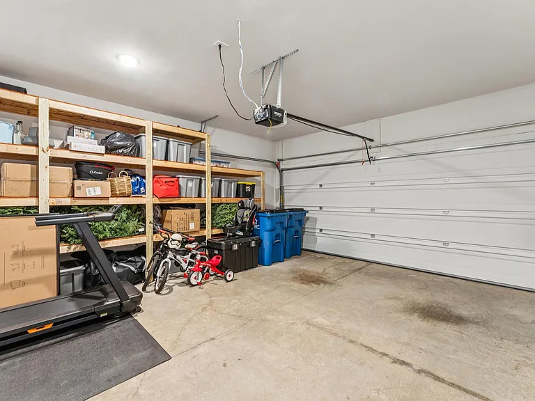 501 Polo Way — Photo 31