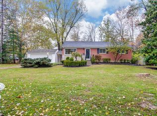 6880 Beechmont Ave, Cincinnati, OH 45230