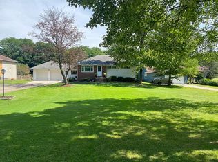 8157 Wyatt Rd, Broadview Heights, OH 44147