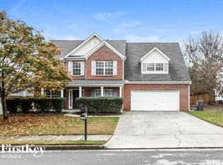 3685 Crescent Walk Ln, Suwanee, GA