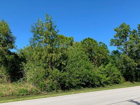 2nd image of 6898 NW Hogate Cir