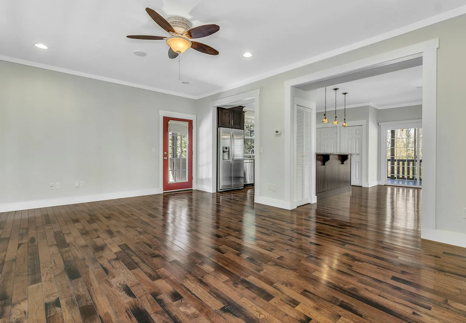 116 Unaka Ave, Unit 1 — Photo 3
