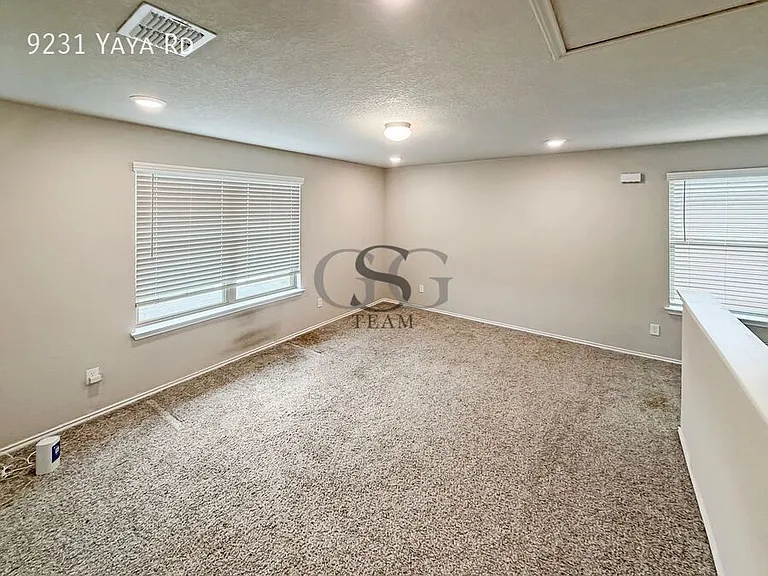 9231 Yaya Rd — Photo 5