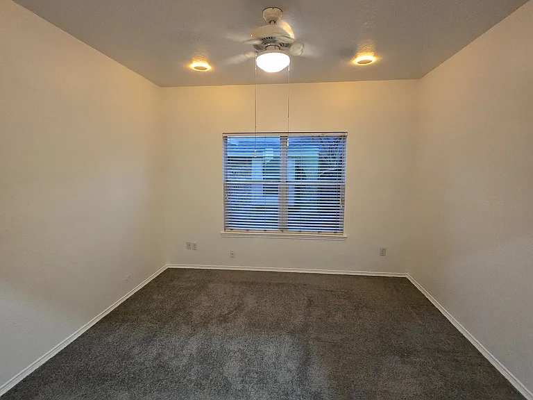 1207 Bellcrest Dr — Photo 9
