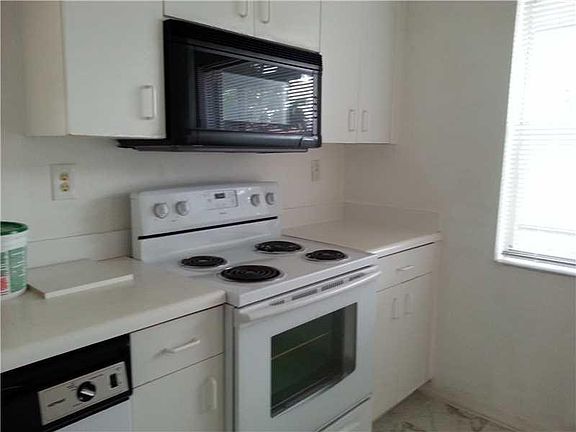 2nd image of 12774 NW 13th St