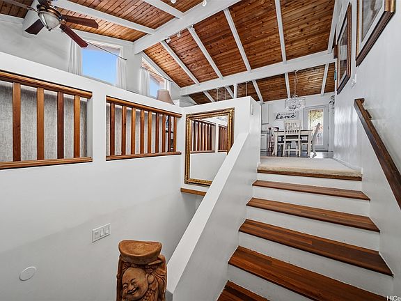 5th image of 1011 Luaole Pl
