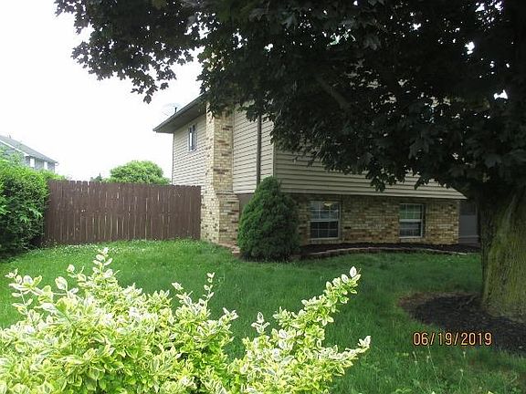 4th image of 1930 Limetree Dr