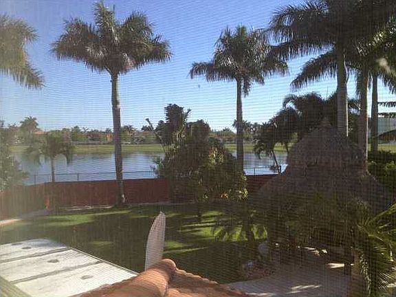 4th image of 15913 SW 50th Ter