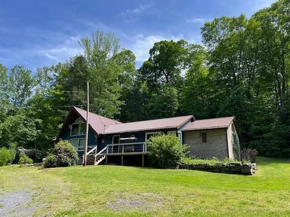 198 Campsite Rd, Mount Nebo, WV 26679