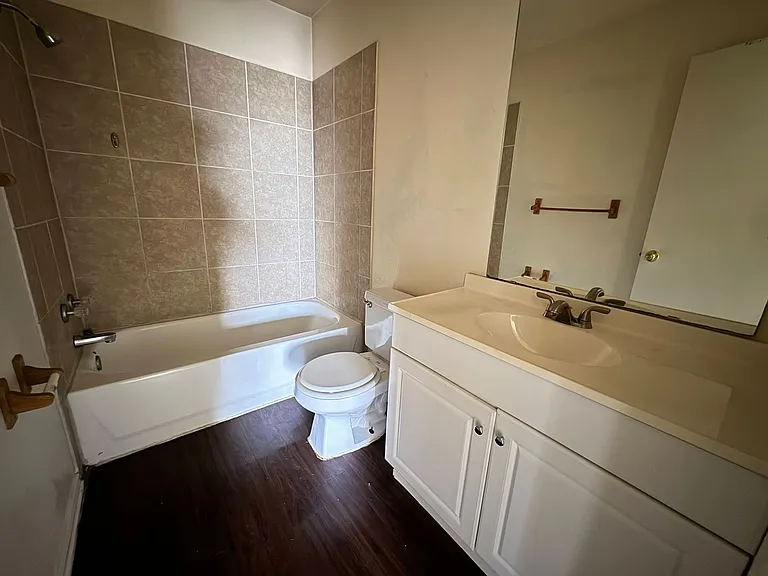 1706 Tanner Circle — Photo 10