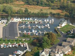 500 Virginia Ave, South Haven, MI 49090