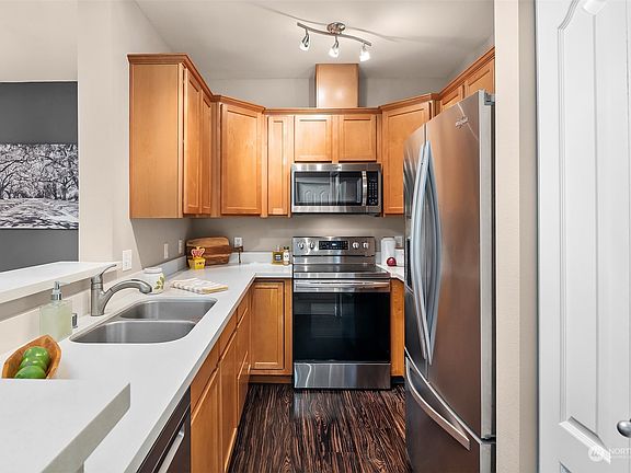 3rd image of 15806 18th Avenue W #D201