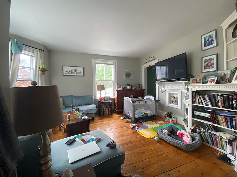 61 Manning St — Photo 16