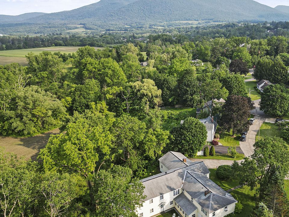 1st image of 108 Berkshire Dr