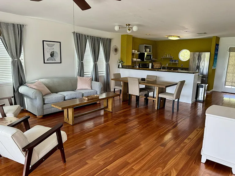 12 Kingfisher Ln — Photo 4
