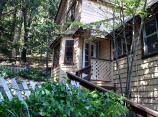 23879 Bowl Rd, Crestline, CA 92325