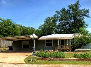 706 S Smith Dr, White Oak, TX 75693