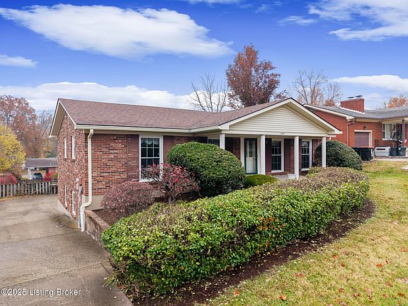 4th image of 1409 Cloverhills Dr