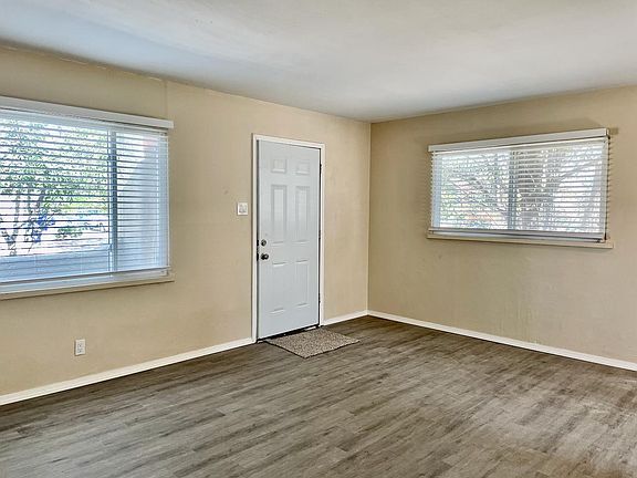 5th image of 3509 Vail Ave SE APT A
