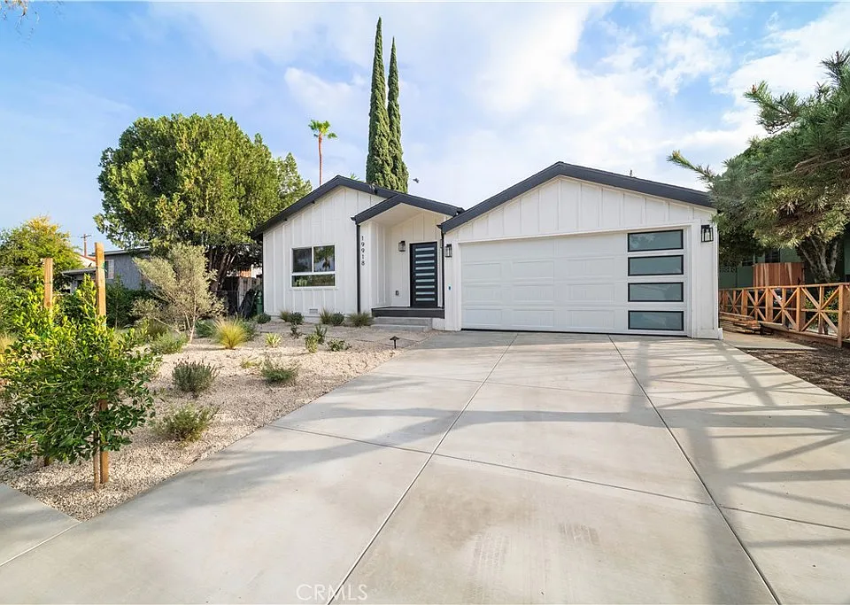 19918 Kittridge St