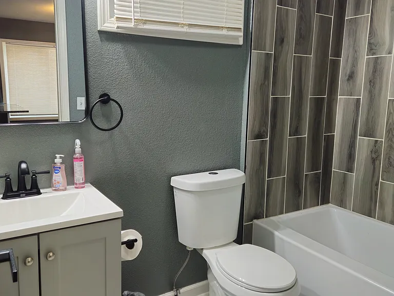 3001 Kensington Ave — Photo 15
