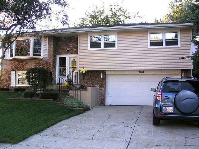 2nd image of 7404 Jennings Pl