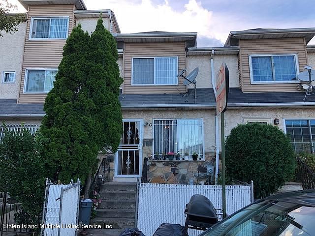 1st image of 31 Skyline Dr