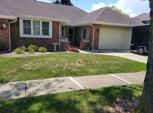 61 Fallcreek Cir, Montgomery, IL 60538