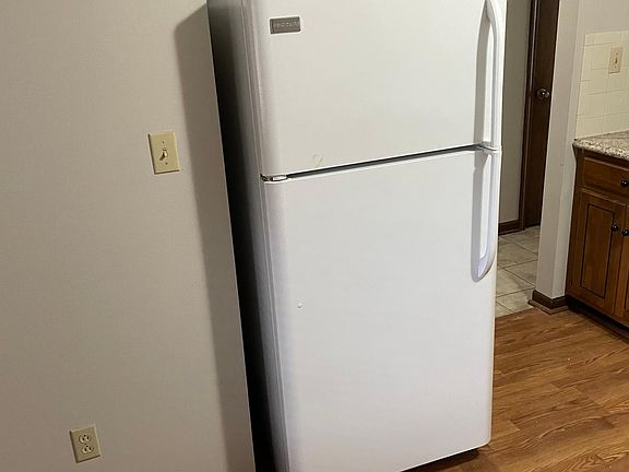 3rd image of 2208 Bushnell Dr APT C