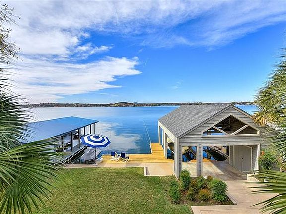 3rd image of 130 Web Isle Dr
